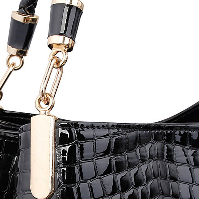 Womens Luxury Handbag and Wallet set