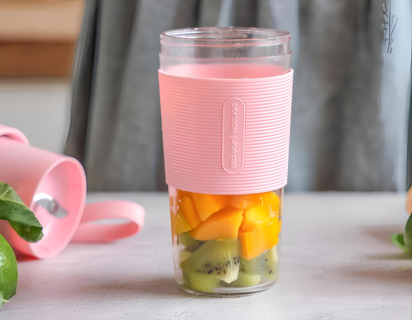 Cup Blender / Fruit Blender Shaker Cup